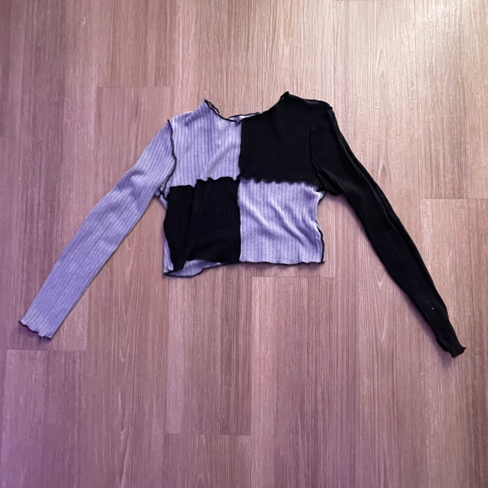 Black and Gray crop